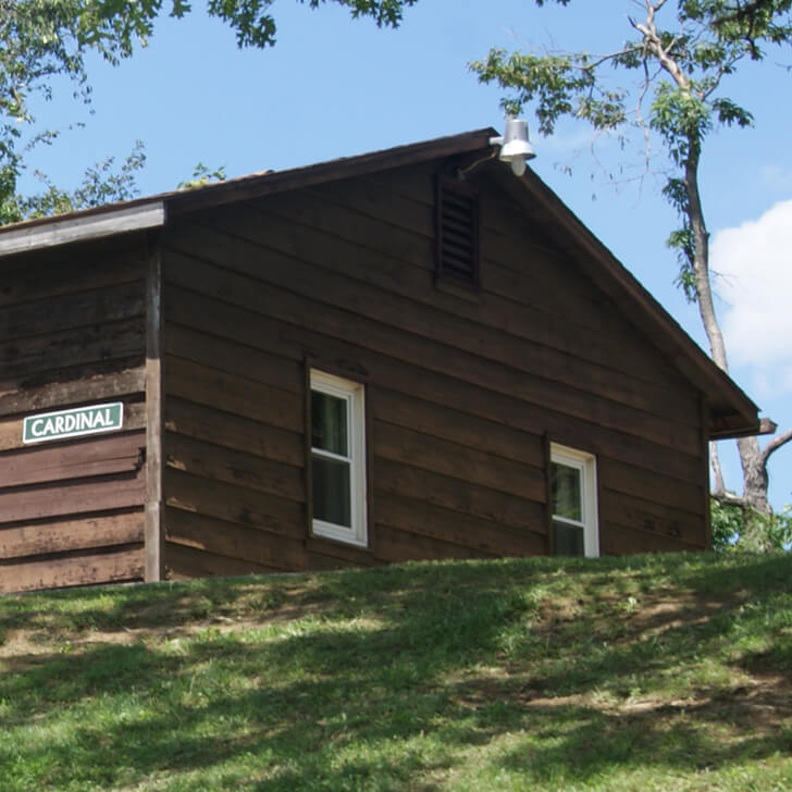 Traditional Cabin Rental at Grand Vue Park